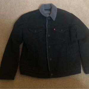 Levi's Men's Medium Sherpa Faux Fur Lined Denim Trucker Jacket Black